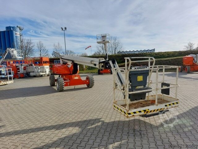 Telescopic work platform JLG E600JP