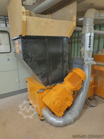 Holzzerkleinerer Schuko ZM 700 S