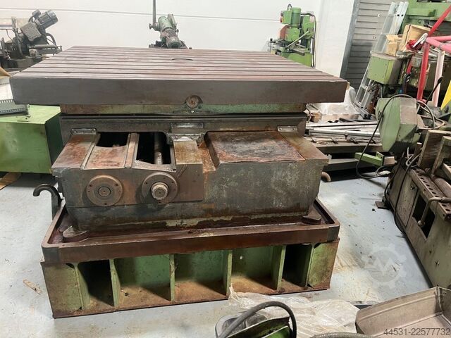Boring mill table Scharmann 