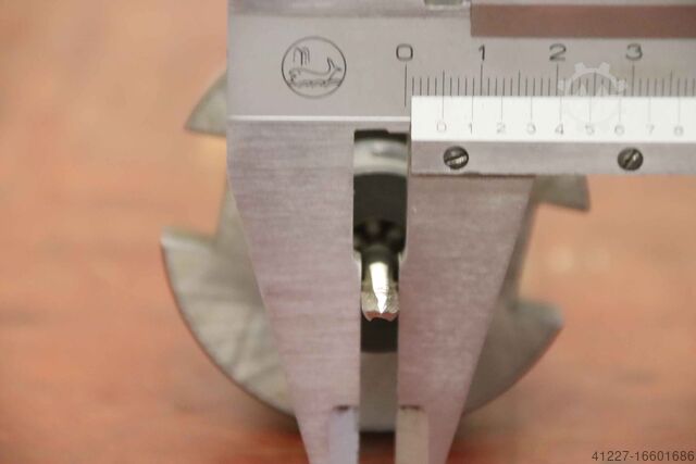 Thread cutting chuck Tapmatic SK40