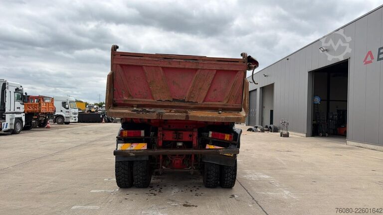 3-Seiten-Kipper MAN 35.402 (8X6 / 3 PONTS / LAMES / BIG AXLE / 6 CY...