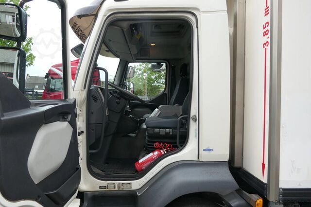 Refrigerated/frozen transport Volvo FL 240 | Carrier SUPRA 950Mt / Bi-temp | 3 Comp...