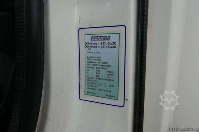 Refrigerated/frozen transport Volvo FL 240 | Carrier SUPRA 950Mt / Bi-temp | 3 Comp...