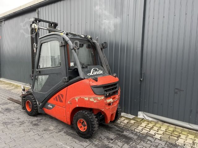LPG Forklifts Linde H25T-02
