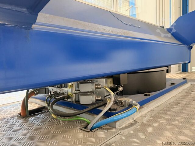 Industrielle Punktschweißzelle YASKAWA / NIMAK / RSP LASO Tech Systems