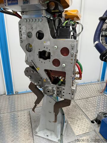 Industrial spot welding cell YASKAWA / NIMAK / RSP LASO Tech Systems