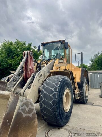 Wheel loader Volvo L150E inkl. Schaufel & Gabel