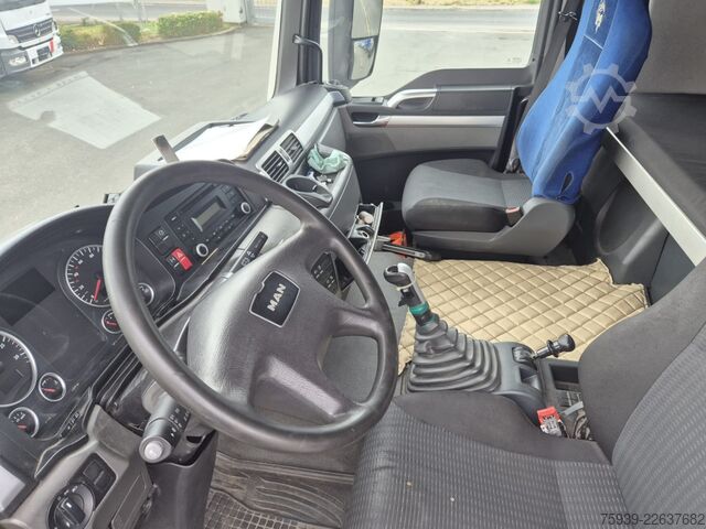 LKW mit Tankaufbau MAN TGS 26.400 (6x2)