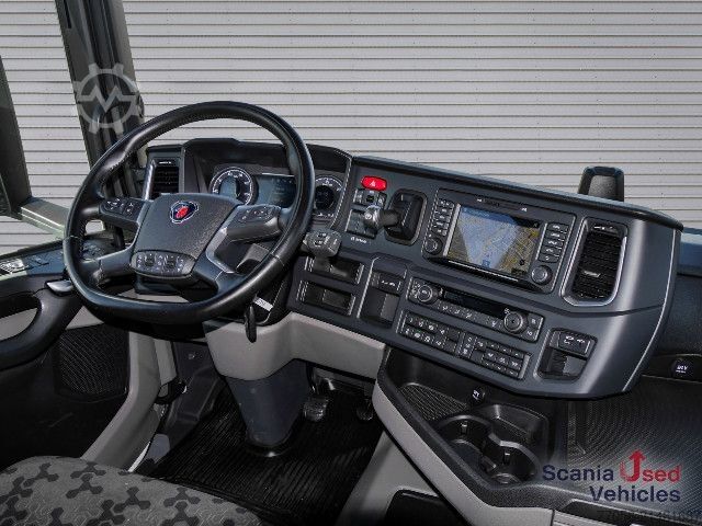 Standard tractor unit Scania R 460 A4x2NA - SUPER / Hydraulik -