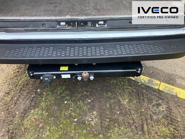 Panel van IVECO 35S16 MAXI / AHK / Fahrtenschreiber / wenig Km