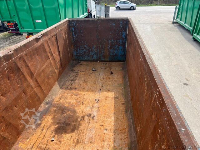 Roll-off container  CONTAINER SCARRABILE USATO A CIELO APERTO