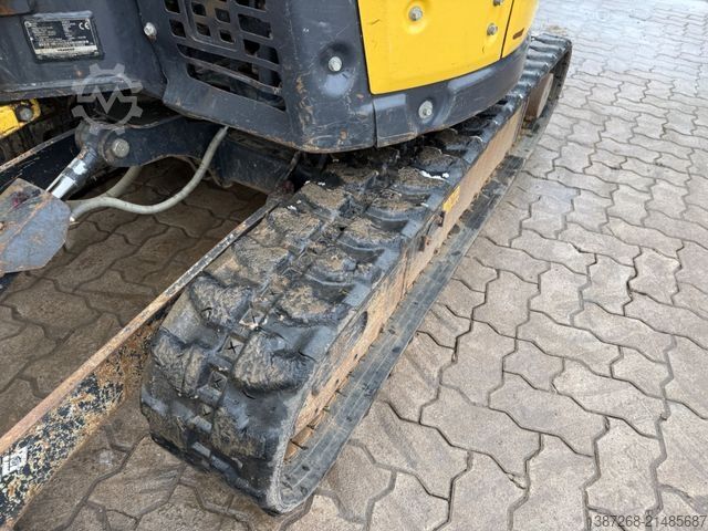 Minibagger YANMAR VIO23-6 / 2022 BJ / 1.570 H / vebreiterbares LW