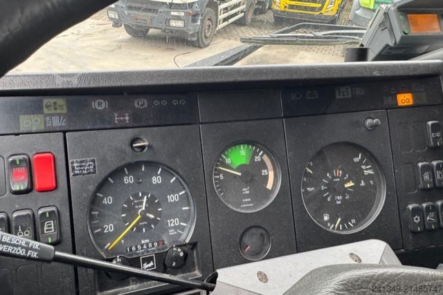 Müllwagen MERCEDES-BENZ 2234 6x2