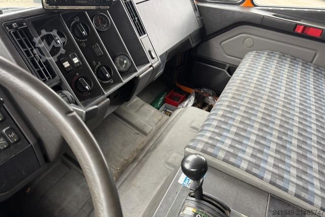 Müllwagen MERCEDES-BENZ 2234 6x2