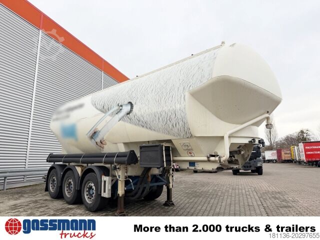 Silo semitrailer Feldbinder EUT 38.3-3, Liftachse, 3 Kammern, ca. 38.000l