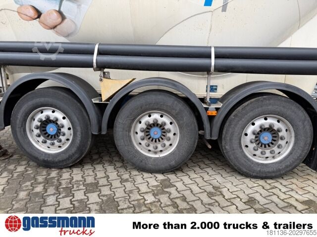 Silo semitrailer Feldbinder EUT 38.3-3, Liftachse, 3 Kammern, ca. 38.000l