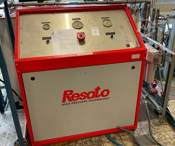 Gas high-pressure workshop testing Resato HBU-B160