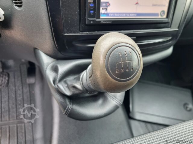 Passenger van Mercedes-Benz Vito 113 CDI 9 Persoons Airco L2 Euro 5