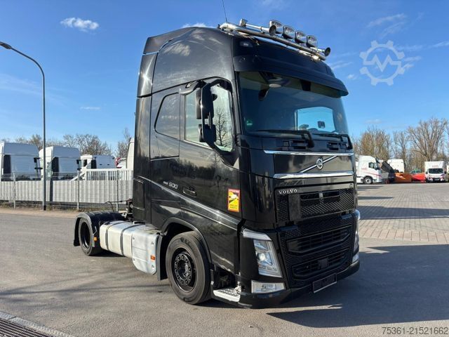 Volumen SZM VOLVO FH 500  I-Save Globet. RETARDER X-LOW Hubsattel.