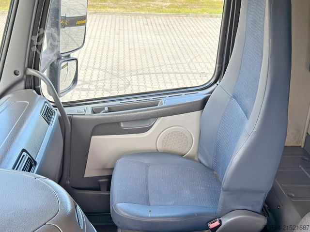 Autokran VOLVO FM 440 * HIAB 288 E - 8 HIPRO/FUNK * TOPZUSTAND