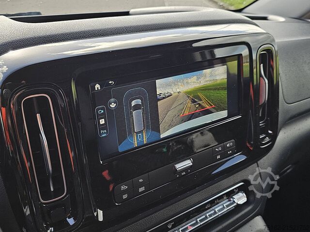 High-roof van MERCEDES-BENZ EVITO 112 60kWh 261Km WLTP