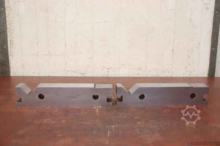 Lünette Unterteil 2 Stück unbekannt 79031/4  340/55/H70 mm