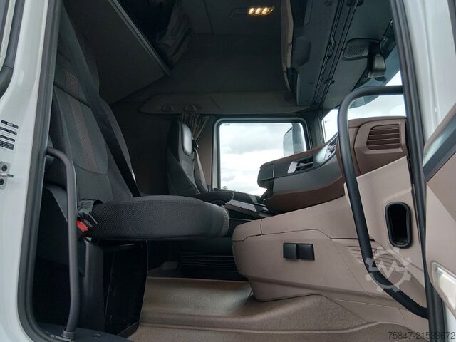 Standard SZM DAF XG+ 530 FT Intarder PCC 2x Tank Intarder