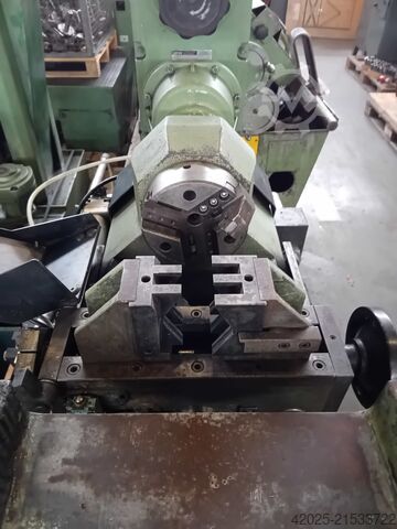 Zentrier- und Endenbearbeitungsmaschine LNS Anfasen