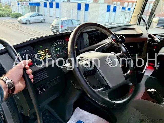 Holztransporter Volvo FH 460 6x4 / Kran Epsilon M10Z / Eu6