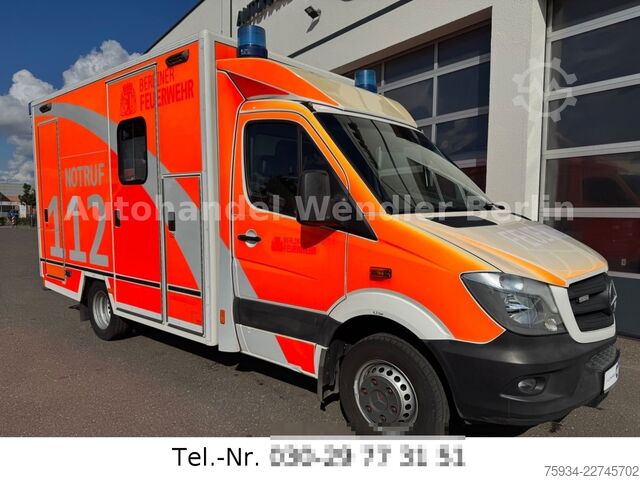 Feuerwehrfahrzeug MERCEDES-BENZ Sprinter 516 CDI RTW Fahrtec Trage & Sessel