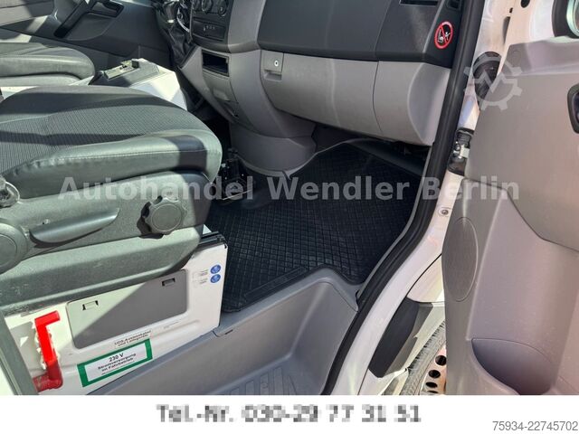 Feuerwehrfahrzeug MERCEDES-BENZ Sprinter 516 CDI RTW Fahrtec Trage & Sessel