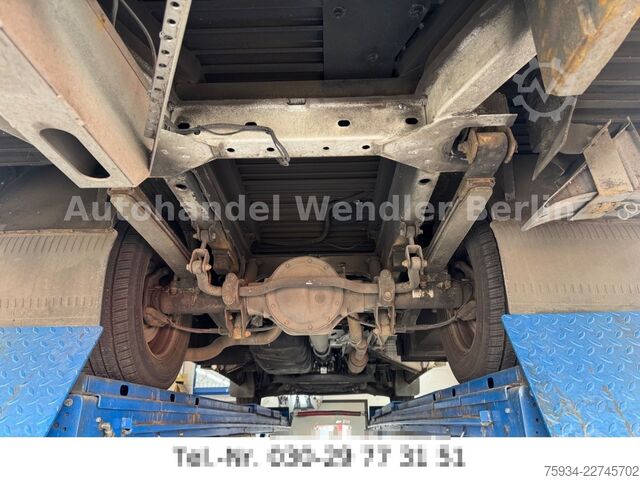 Feuerwehrfahrzeug MERCEDES-BENZ Sprinter 516 CDI RTW Fahrtec Trage & Sessel