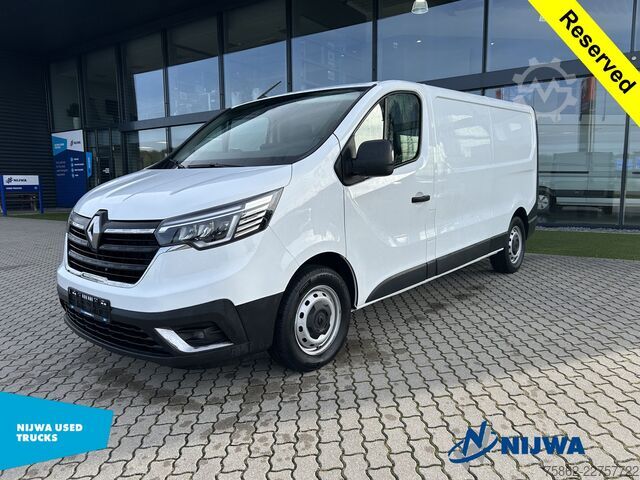 Panel van Renault Trafic 110 L2H1 Navigatie + Parkeersensoren