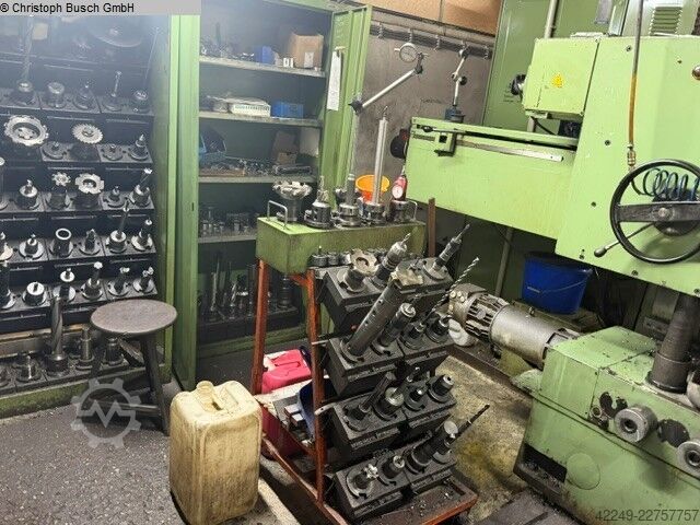 Table Type Boring and Milling Machine UNION BFT 90