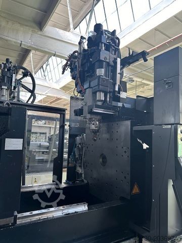 Injection molding machine Engel Victory 330H/80V/160 combi Ecodrive
