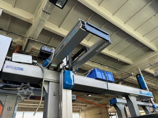 Injection molding machine Engel Victory 330H/80V/160 combi Ecodrive