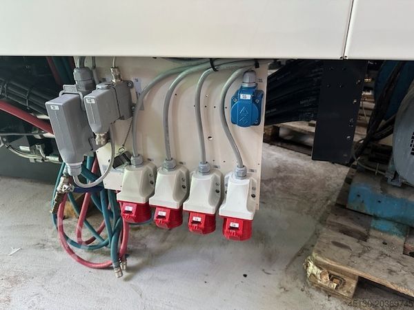 Injection molding machine Engel Victory 330H/80V/160 combi Ecodrive