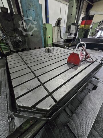 CNC bench drilling machine TOS VARNSDORF WHN (Q) 13 CNC