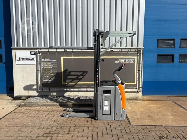 VS-23068 Elektrischer Dreifachmast-Hochhubwagen Still 5316 mm STILL EXV SF 14
