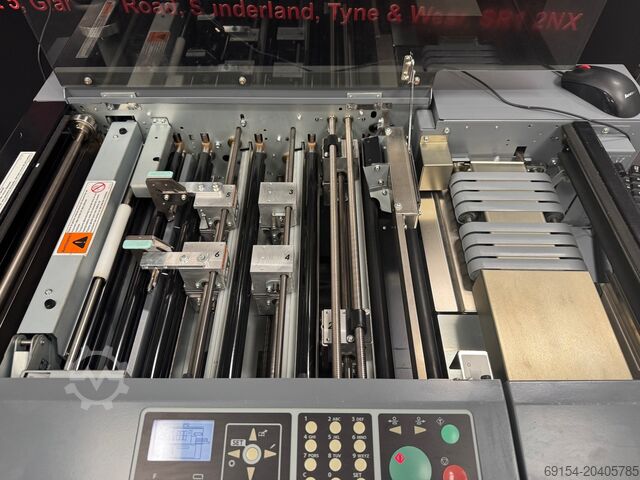 Document finishing system Duplo DC616 Pro