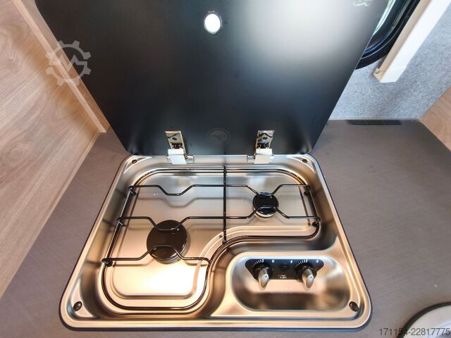 Teilintegriertes Wohnmobil DETHLEFFS Just Go! T 6815 EB Hubbett,Automatik,5 Personen