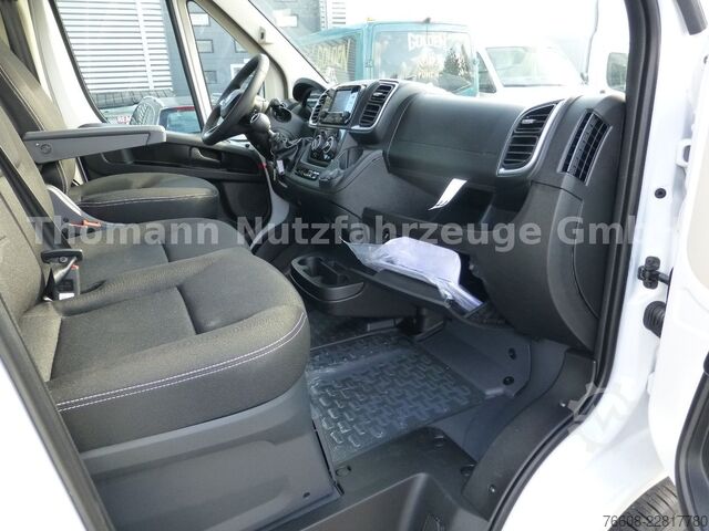 Transporter mit Koffer OPEL Movano Koffer LBW Premium