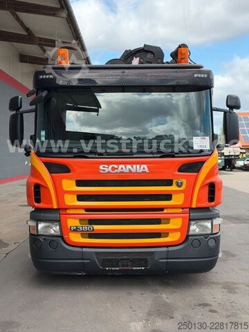 Abrollkipper SCANIA R 380 HIAB-Ladekran und ARK, Liftachsen 2+4