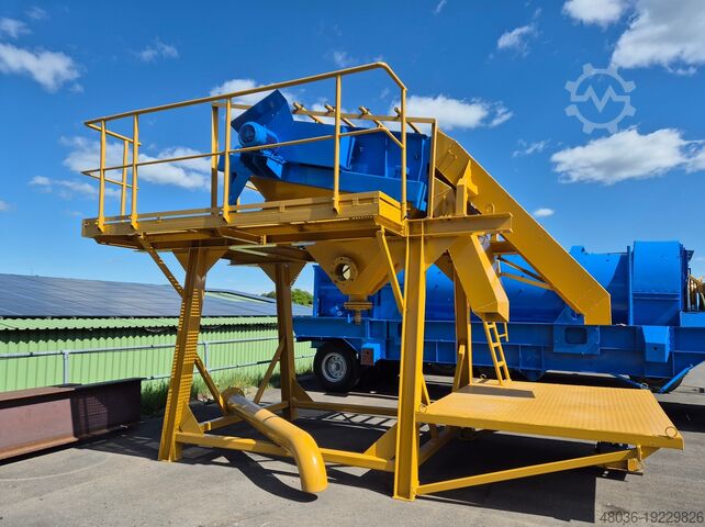 Double-deck screening machine  Siebmaschine