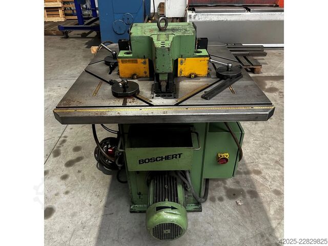 Ausklinkmaschine BOSCHERT VarioCenter