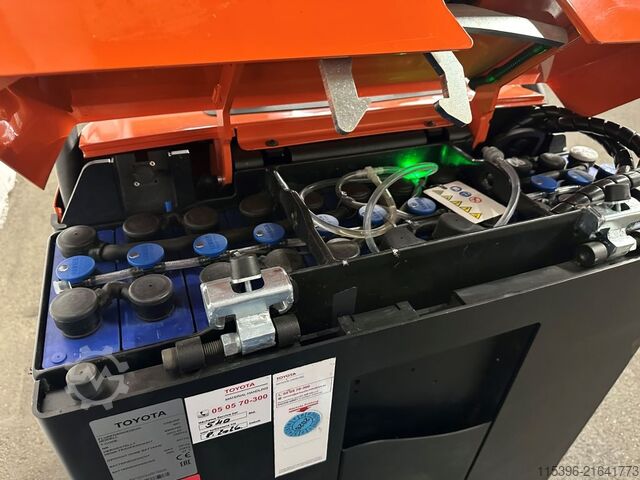 Niederhubkommissionierer Toyota OSE 250 - 91 Stunden !!!!