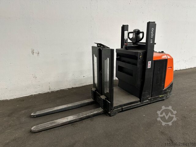 Vertikal-Kommissionierer Toyota OSE 100 - 1401 Stunden !!!!