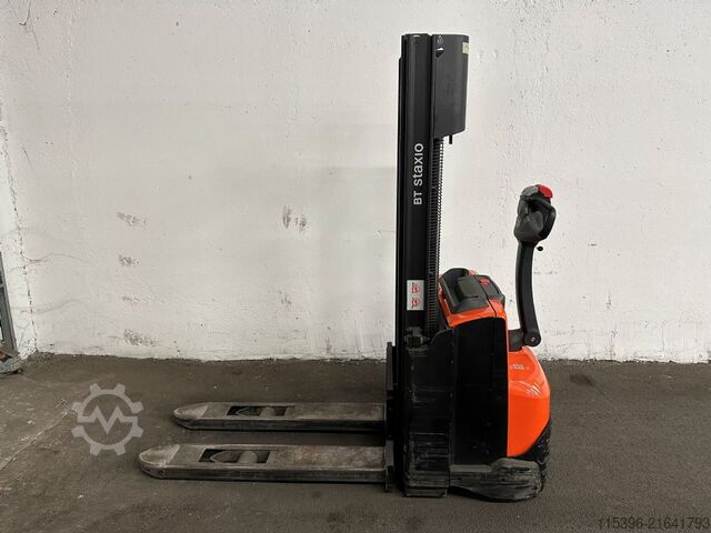 Hochhubwagen Toyota SWE 100