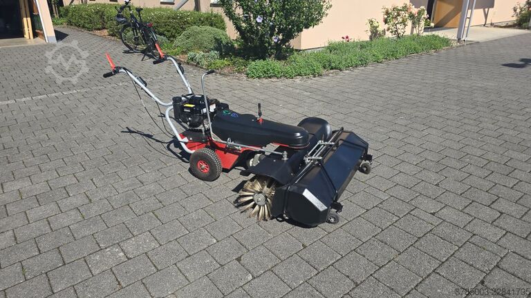 Sweeper 120 cm with snow blade Herkules KM 1200 H