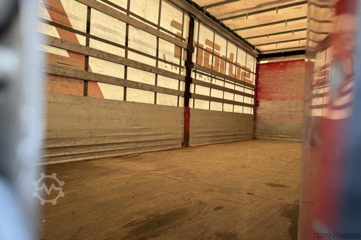 Flatbed truck with tarp Renault T460 4x2 Pritsche-Plane/Swiss-Vehicle